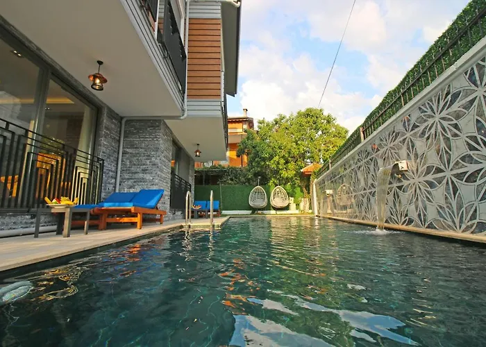 Caglar Residence